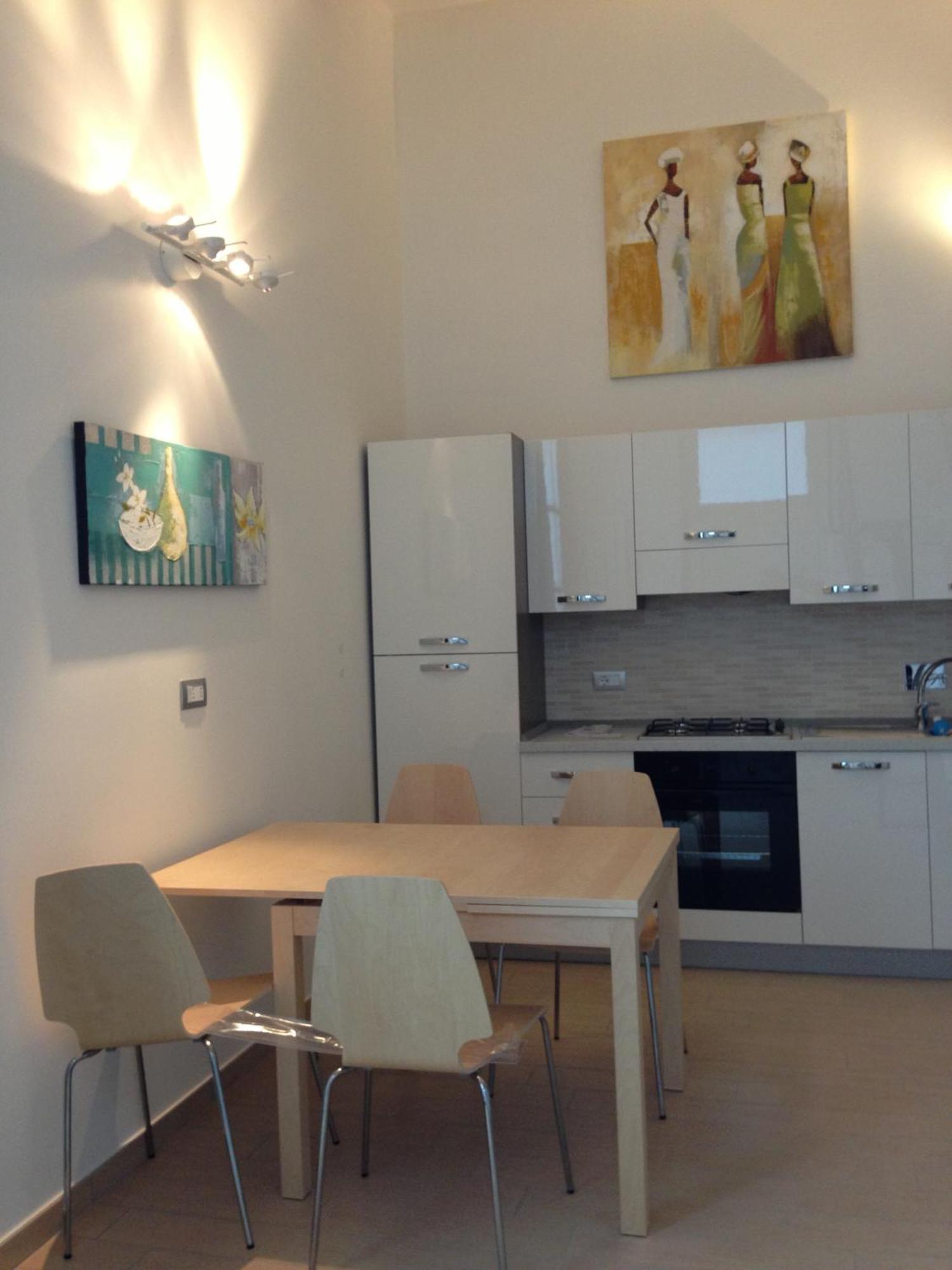Loft 1, 2 E 3, A 150 M Dal Mare, Centro