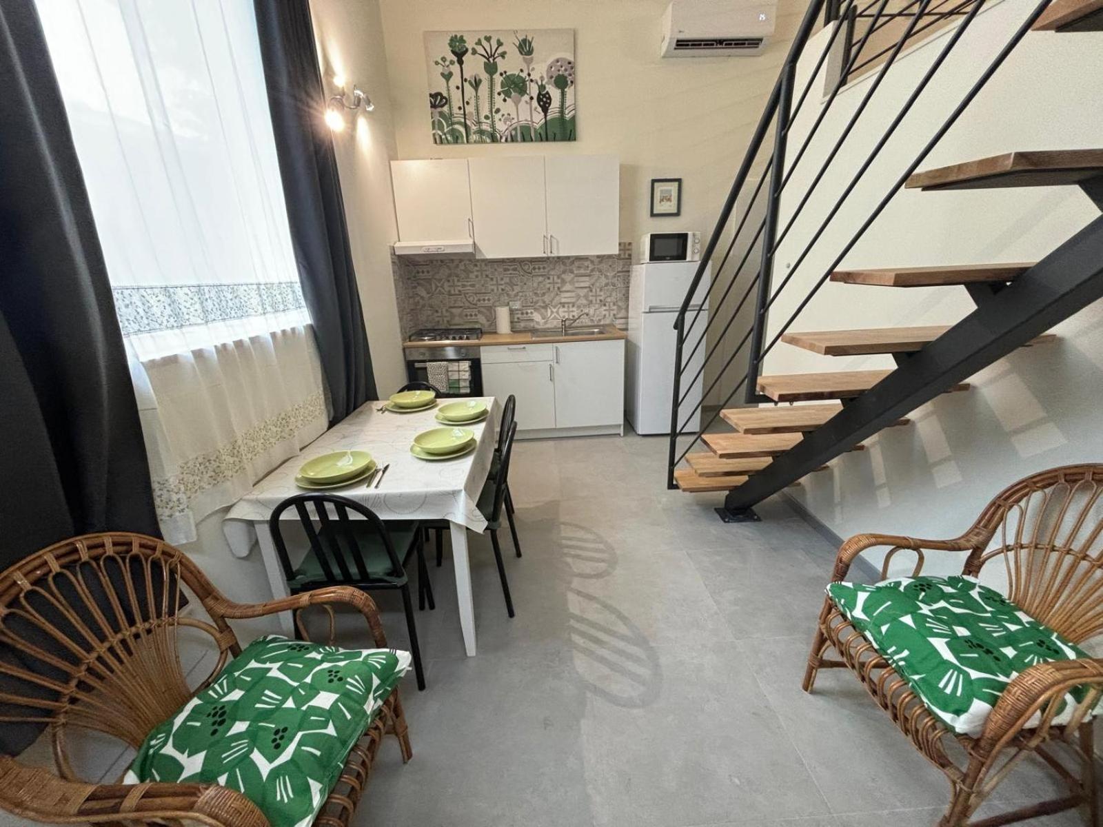 Apartment Loft 1, 2 E 3, A 150 M Dal Mare, Centro Pineto