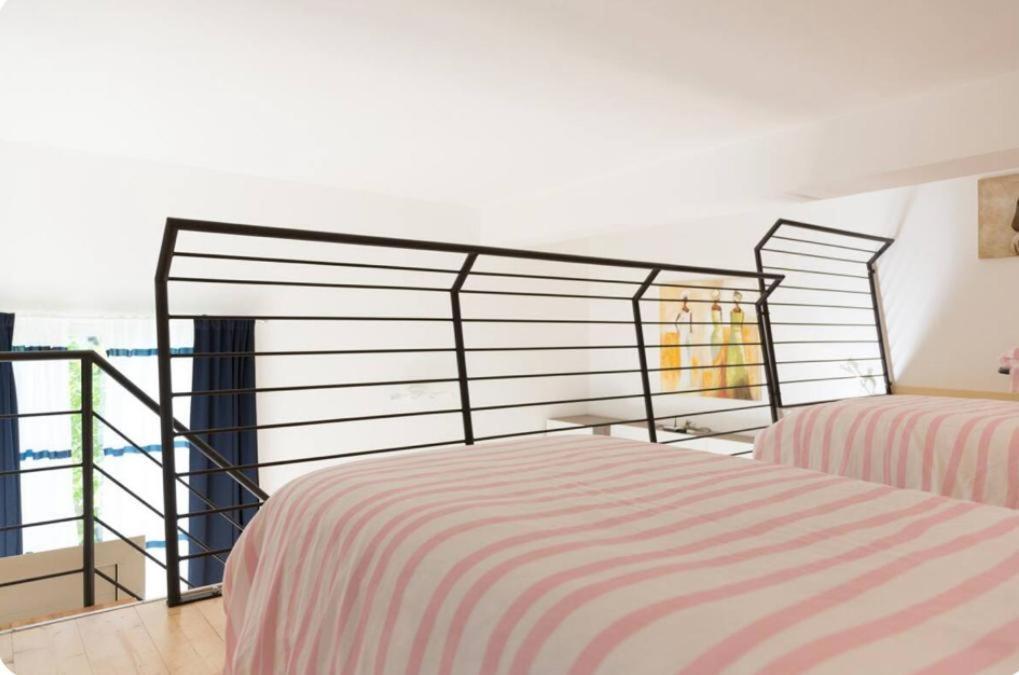 Loft 1, 2 E 3, A 150 M Dal Mare, Centro Apartment *
